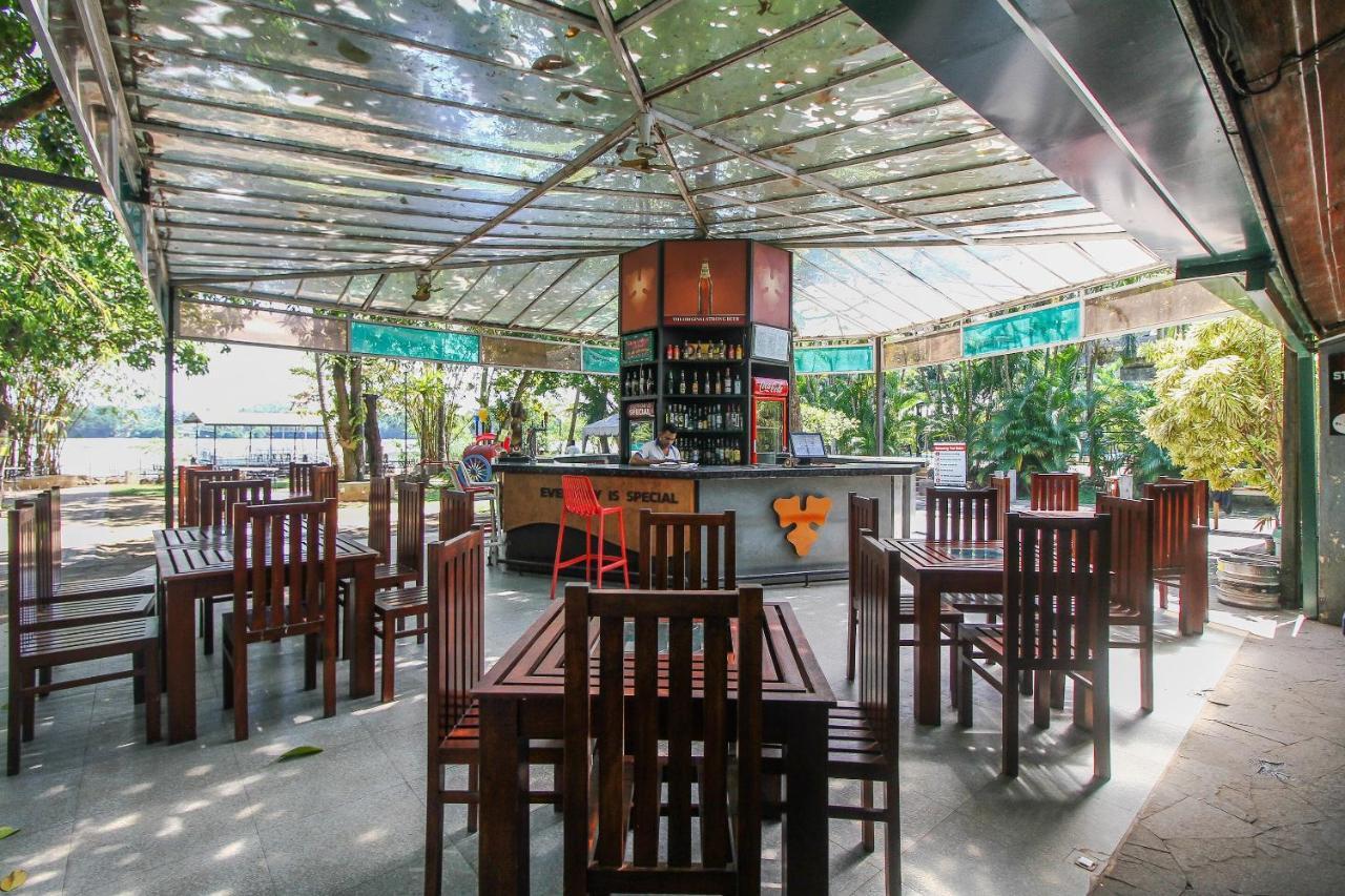 Oyo 471 Randiya Hotel Moratuwa Ngoại thất bức ảnh